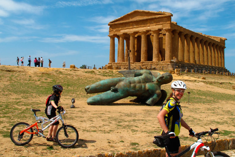Miti-leggende-itinerari-Sicilia-Coast2COast